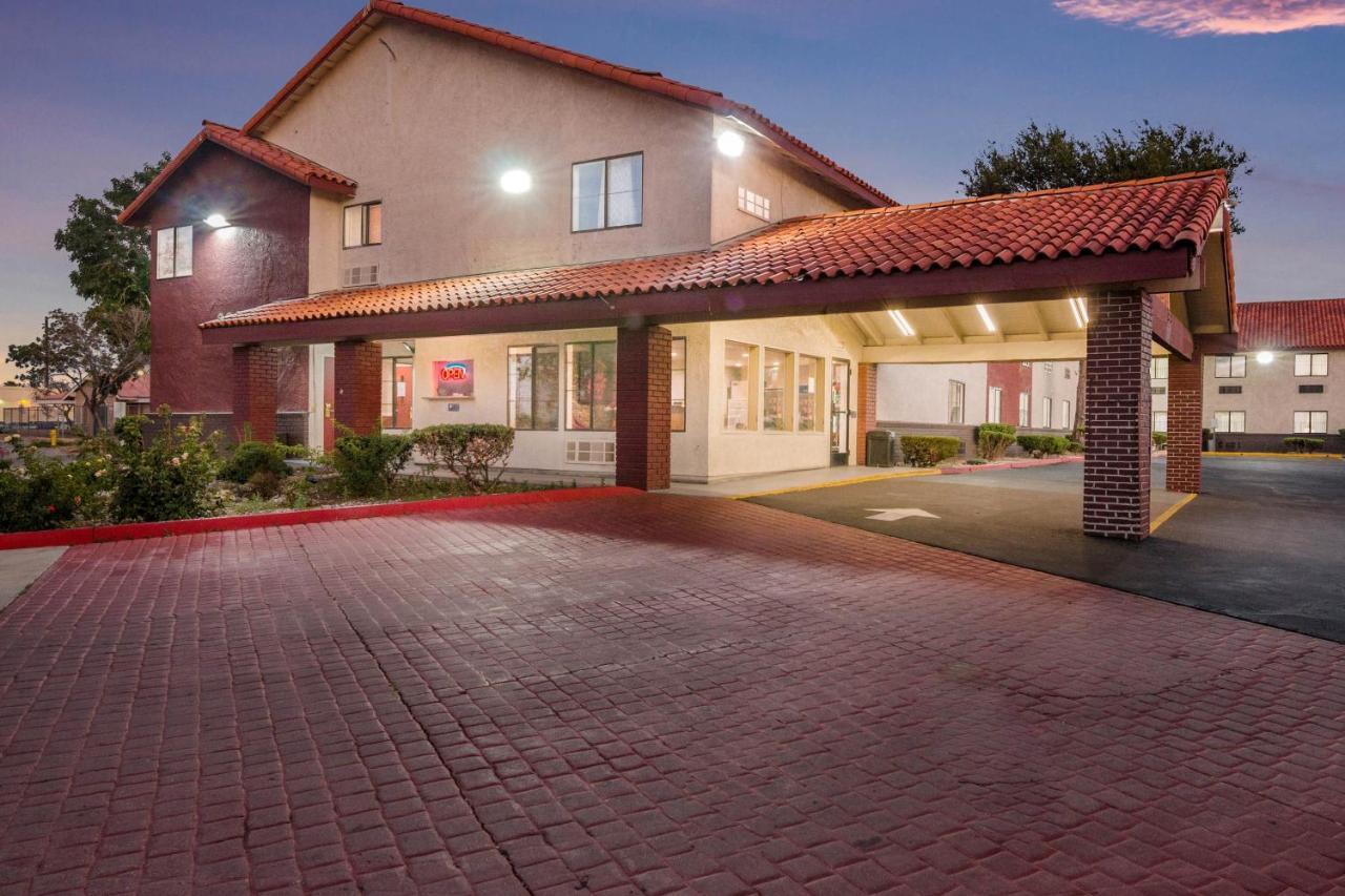 Red Roof Inn Palmdale - Lancaster Extérieur photo